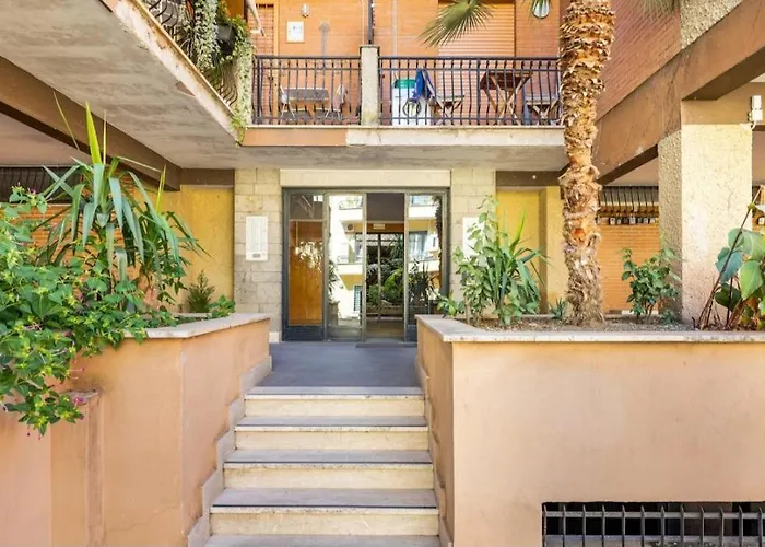 St Peter Vatican- Stylish Apt, Appartamento Roma